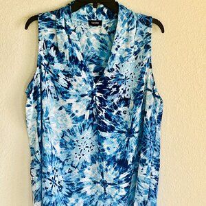 Tacera large ladies sleeveless blouse. Mixture of blues.